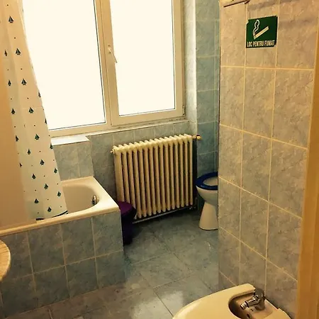 Arghezi Guest