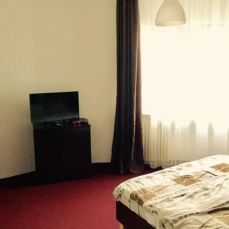 Arghezi Guest בית אירוח בוקרשט